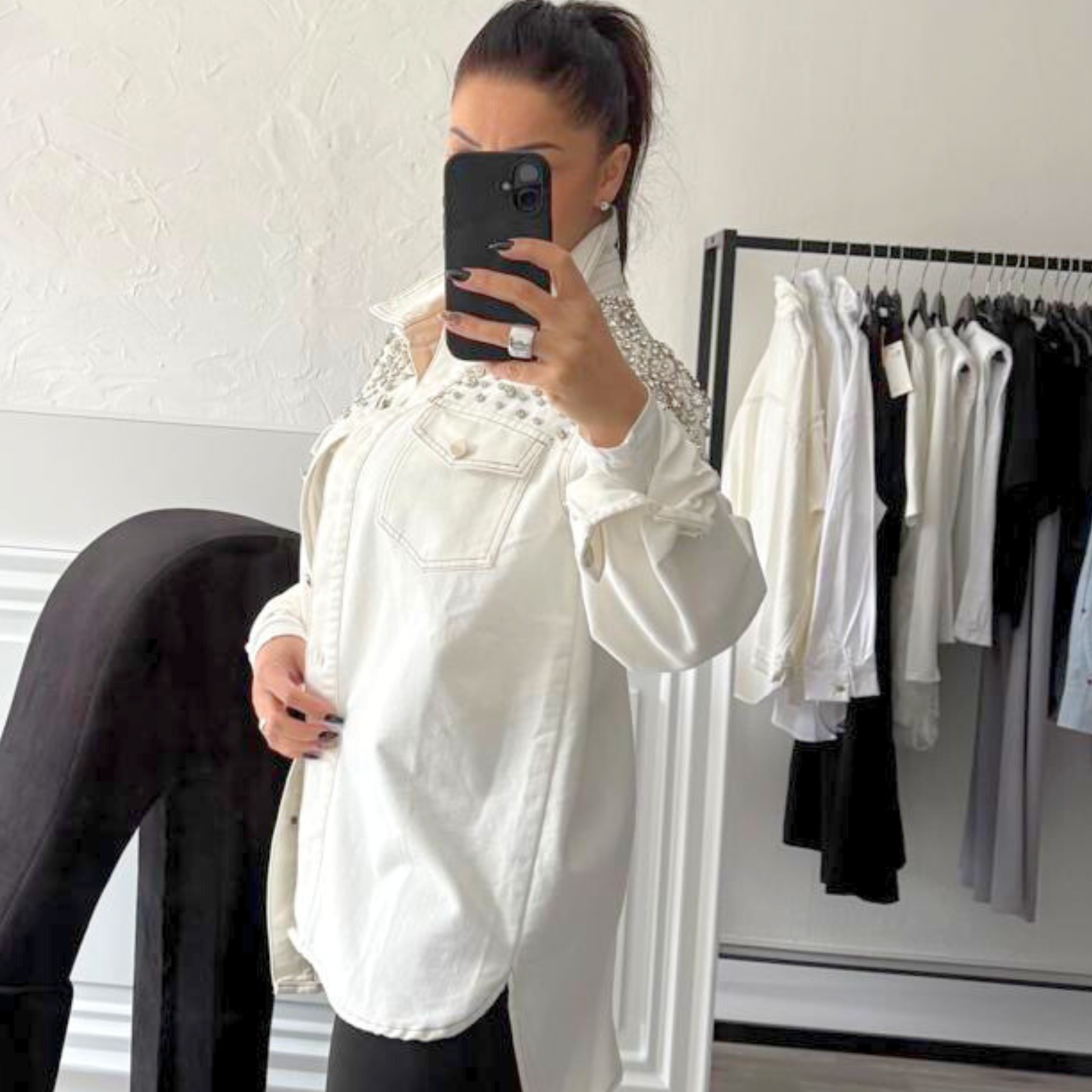 Jeans Jacket with Rhinestones on Shoulders - immagine 2