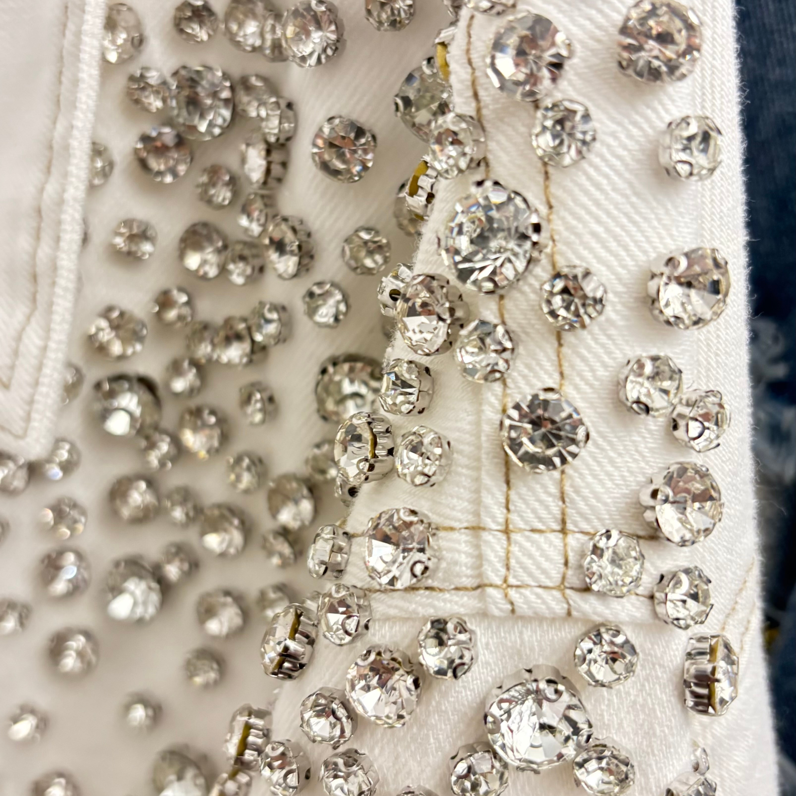 Jeans Jacket with Rhinestones on Shoulders - immagine 3